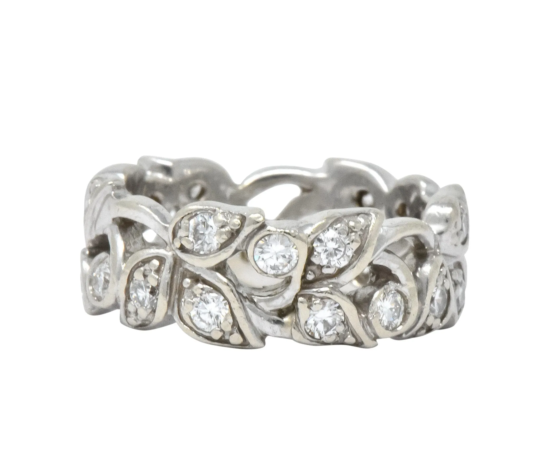 Retro 0.95 CTW Diamond 14 Karat White Gold Band Ring