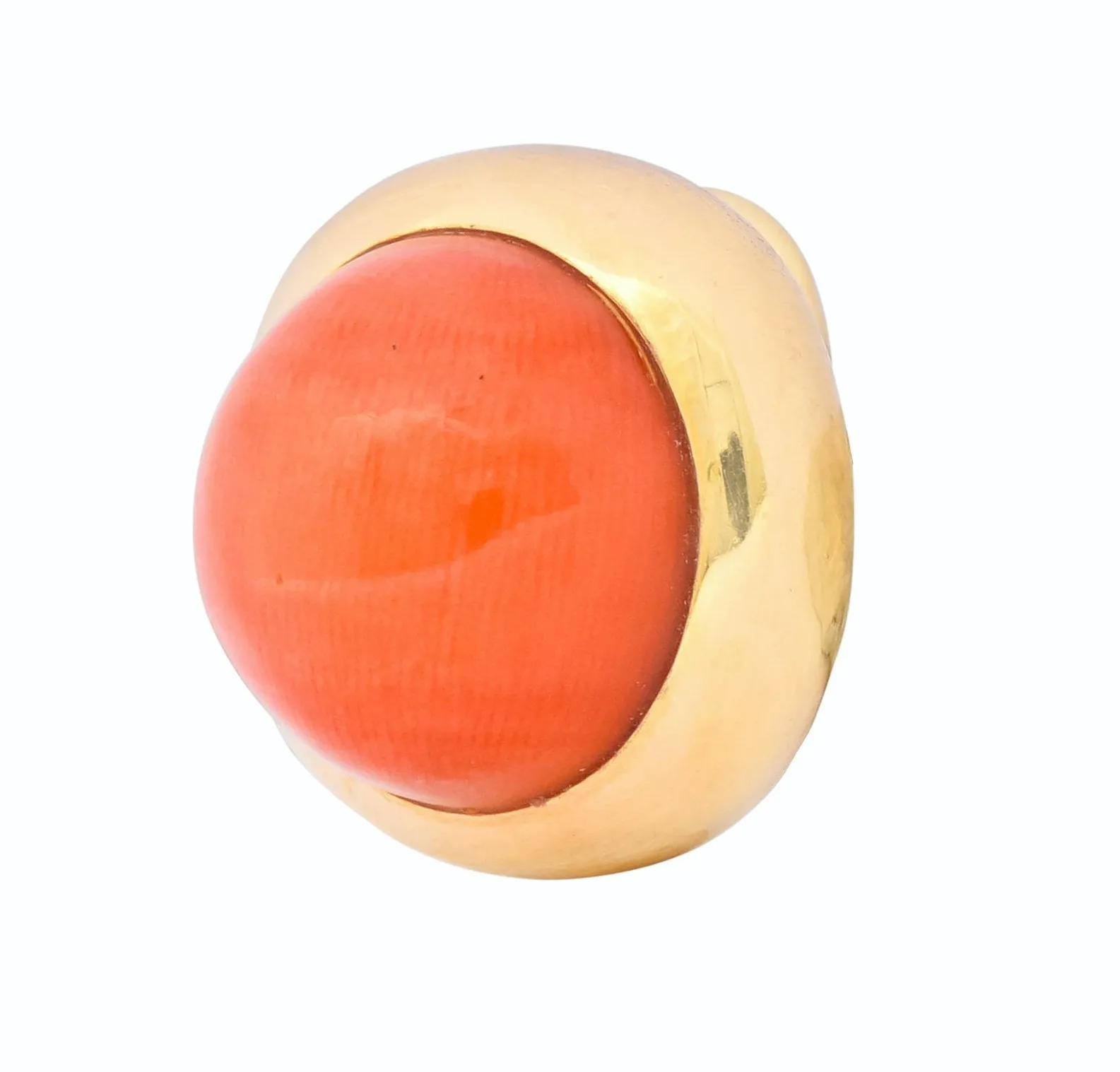 Retro Coral Cabochon 14 Karat Yellow Gold Circular Earrings
