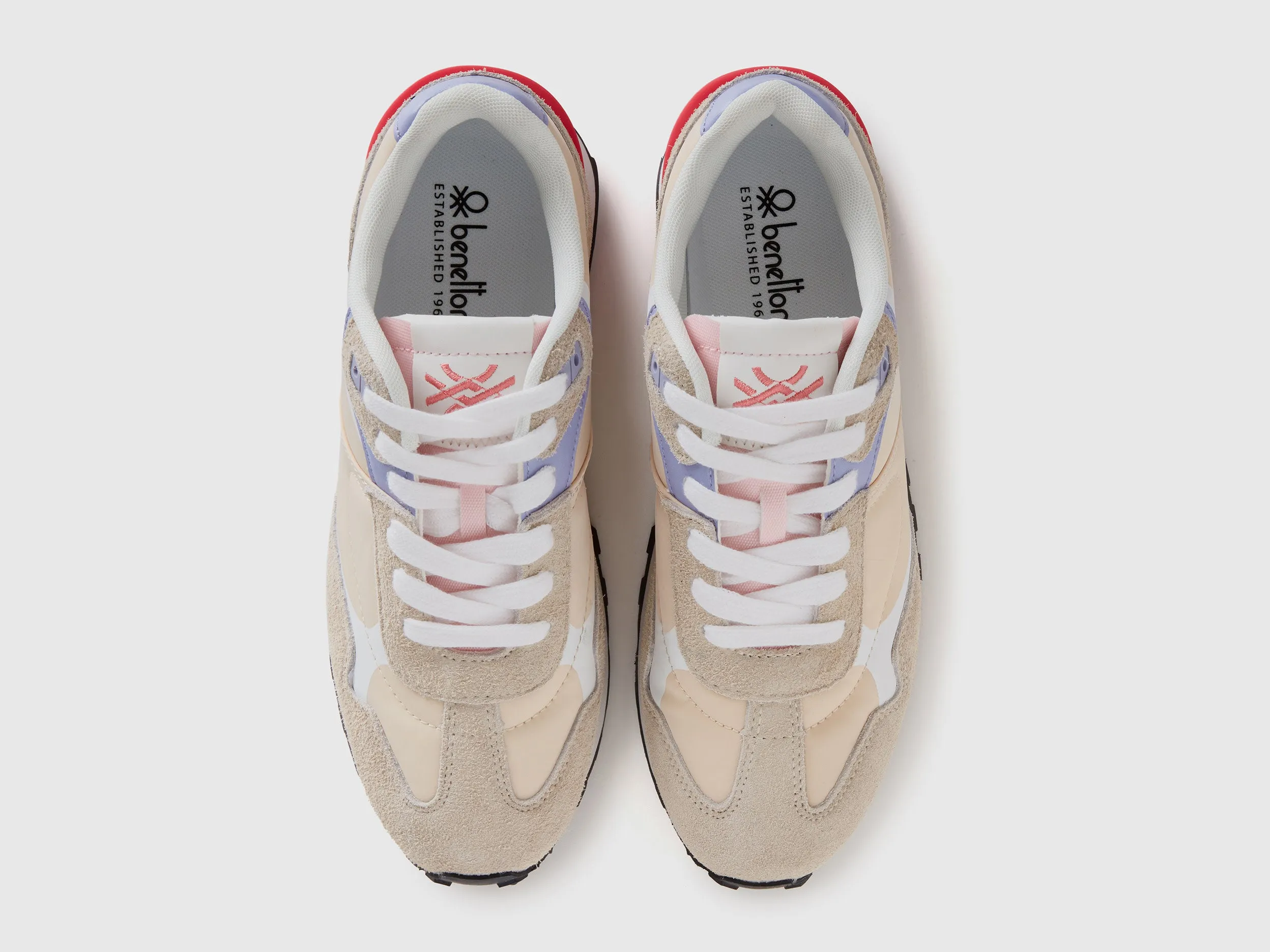SNEAKERS IN NYLON AND LEATHER