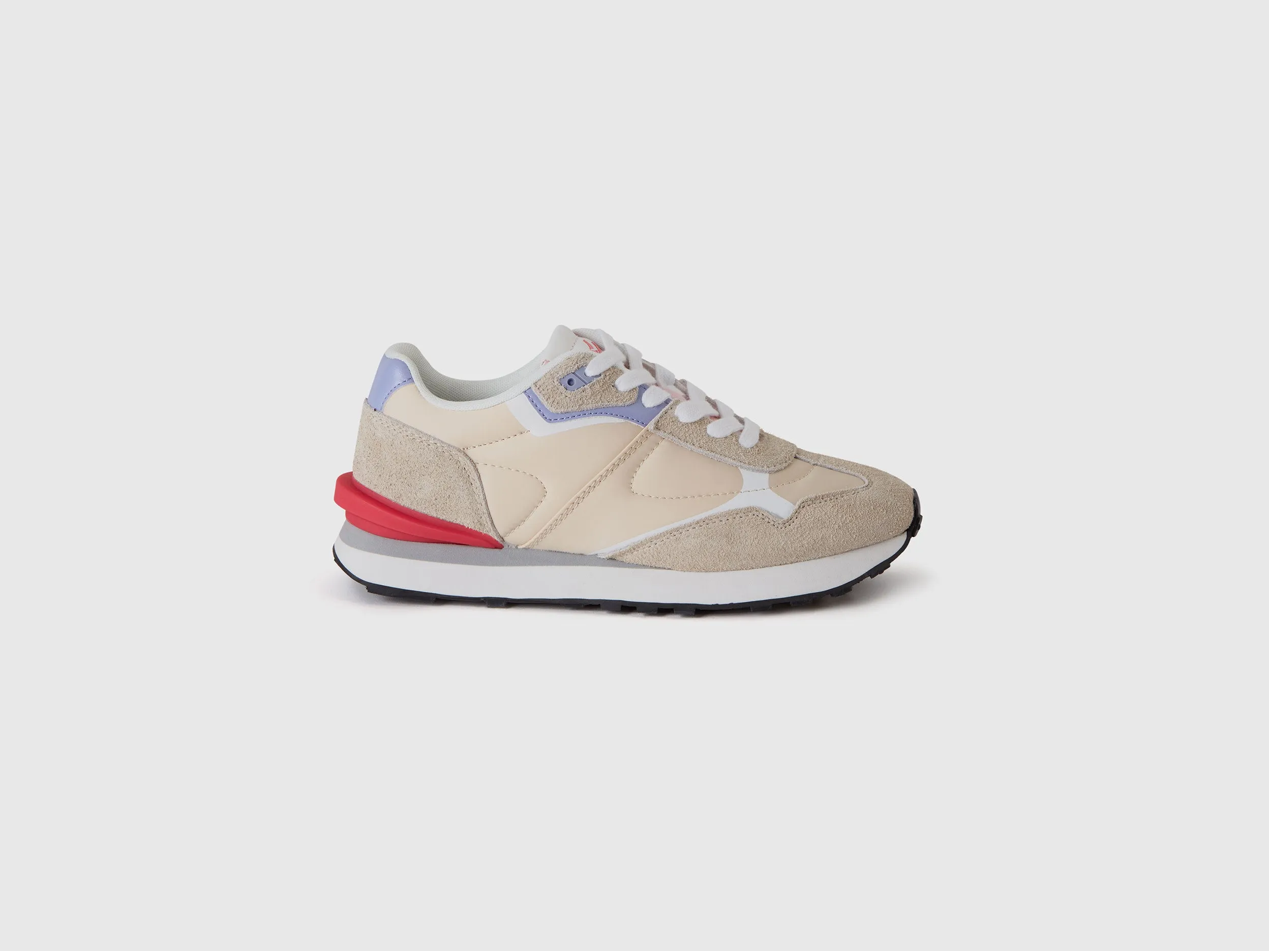 SNEAKERS IN NYLON AND LEATHER