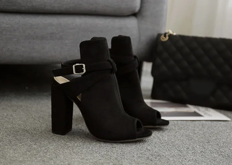 Spring and Summer New Women's Shoes Roman Thick with Fish Mouth Super High Heel Sandals