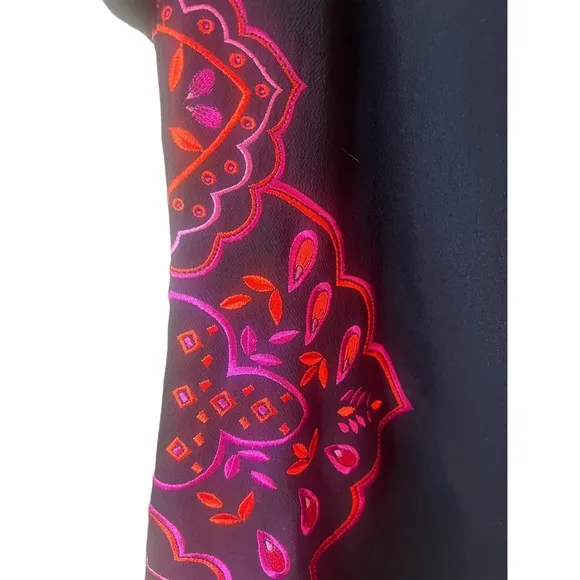 Trina Turk Embroidered Floral Short-Sleeve Dress Knee-Length Womens Size 10