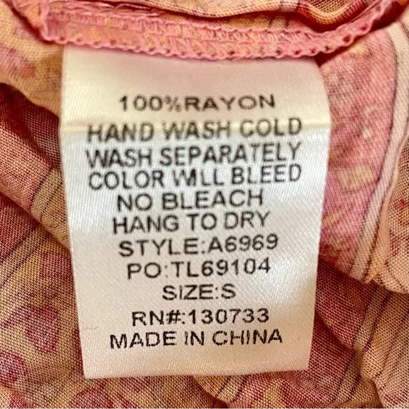 Umgee Pink Floral Paisley Pattern Long Collared Maxi Dress Women’s Small NEW
