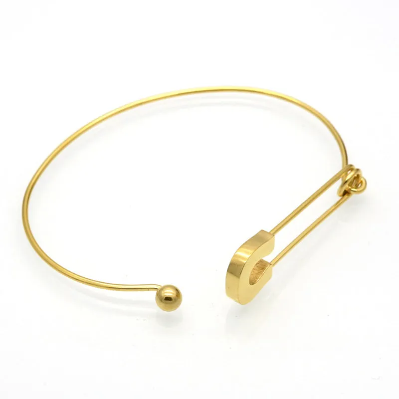 VINTAGE SAFETY PIN  BRACELET - GOLD