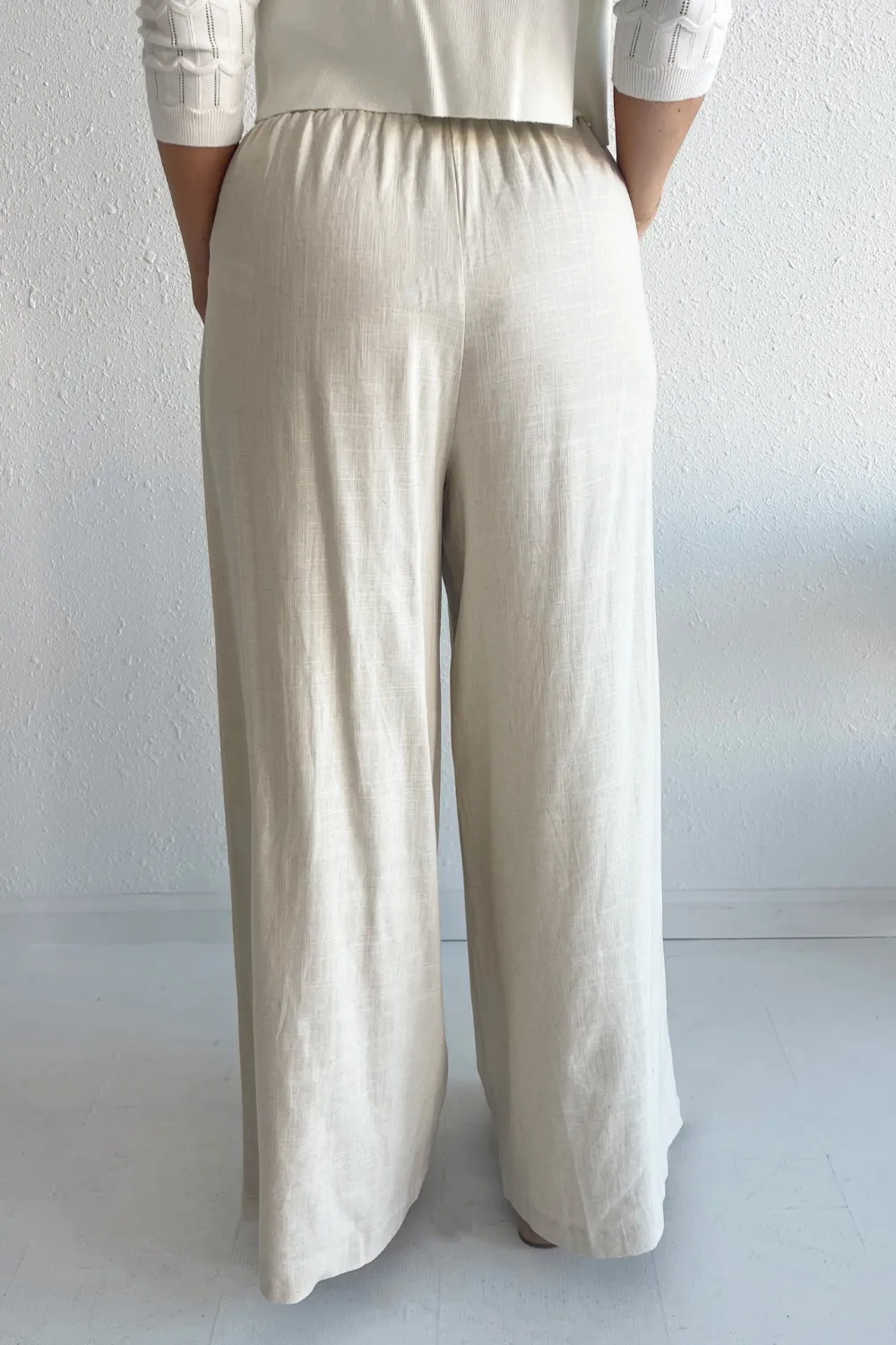 Wide Leg Elastic Waist Linen Trouser