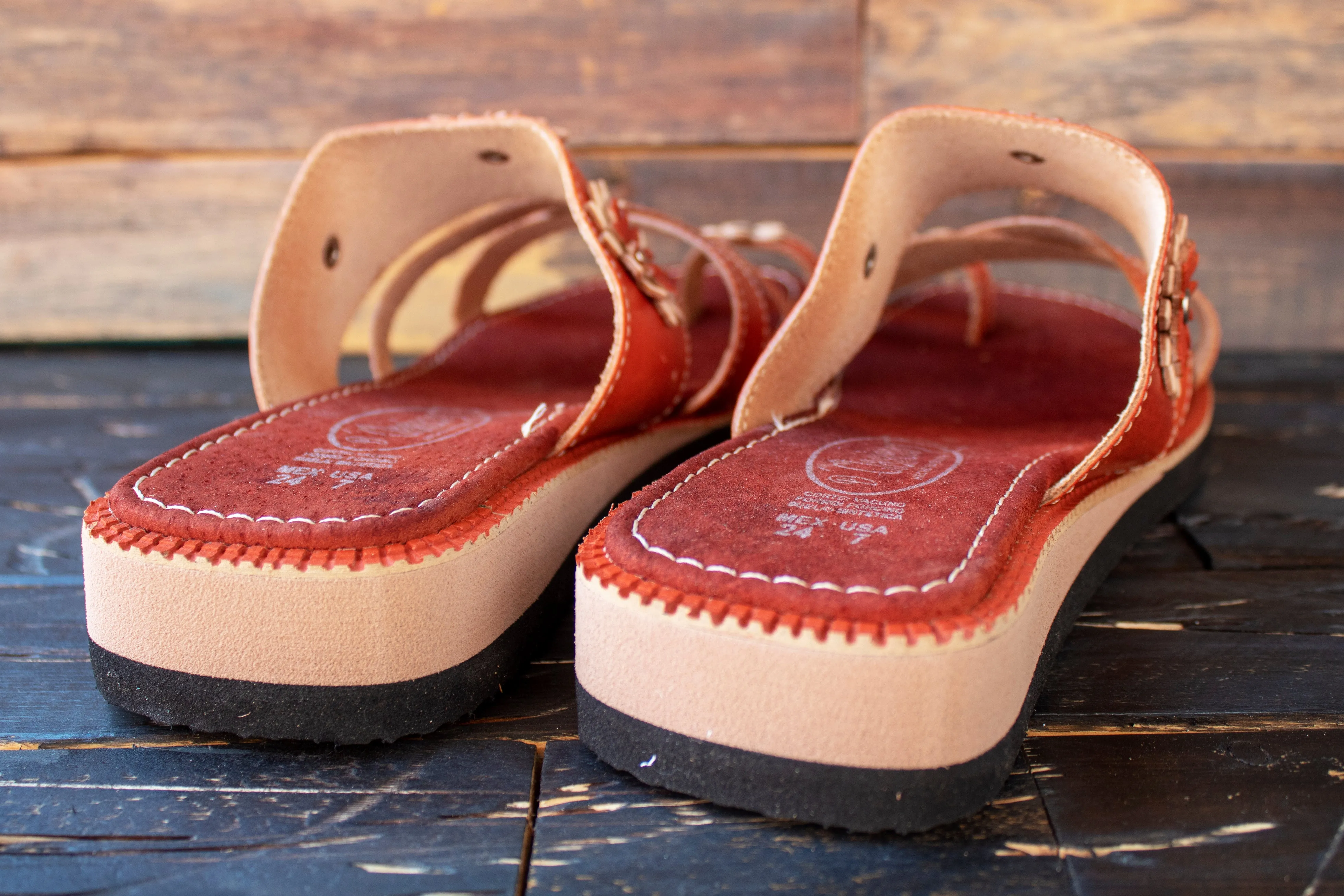 WOMENS LEATHER SLIP ON HUARACHE MEXICAN SANDAL