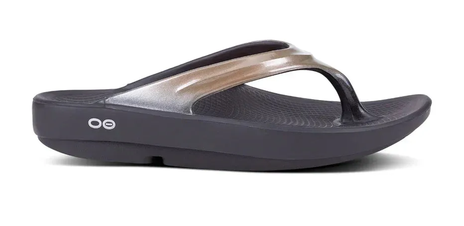 WOMEN'S OOFOS OOLALA LUXE SANDAL | LATTE